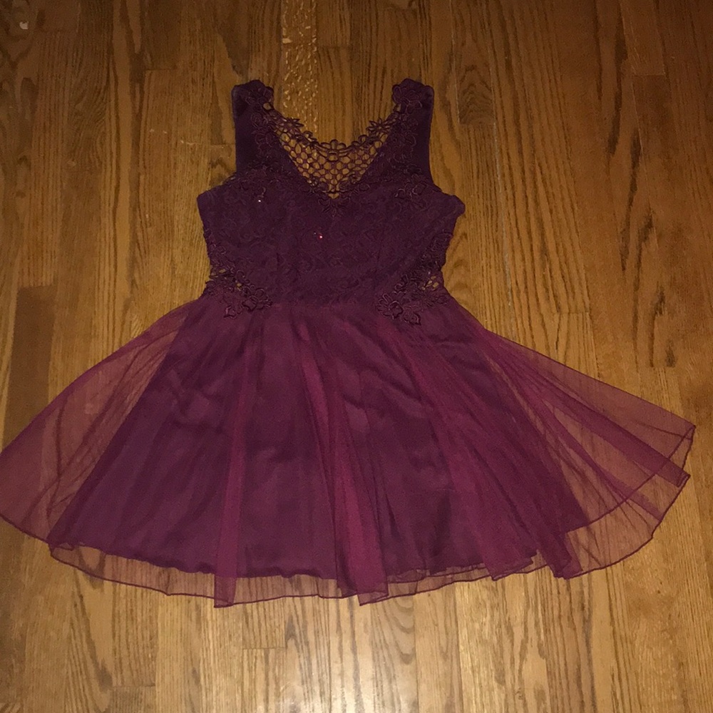 Short Formal homecoming dress. - Picture 1 of 2